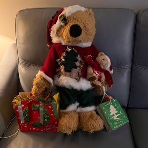 RARE VINTAGE 2000 CHRISTMAS 28 INCH BEAR WITH GIFT BAGS